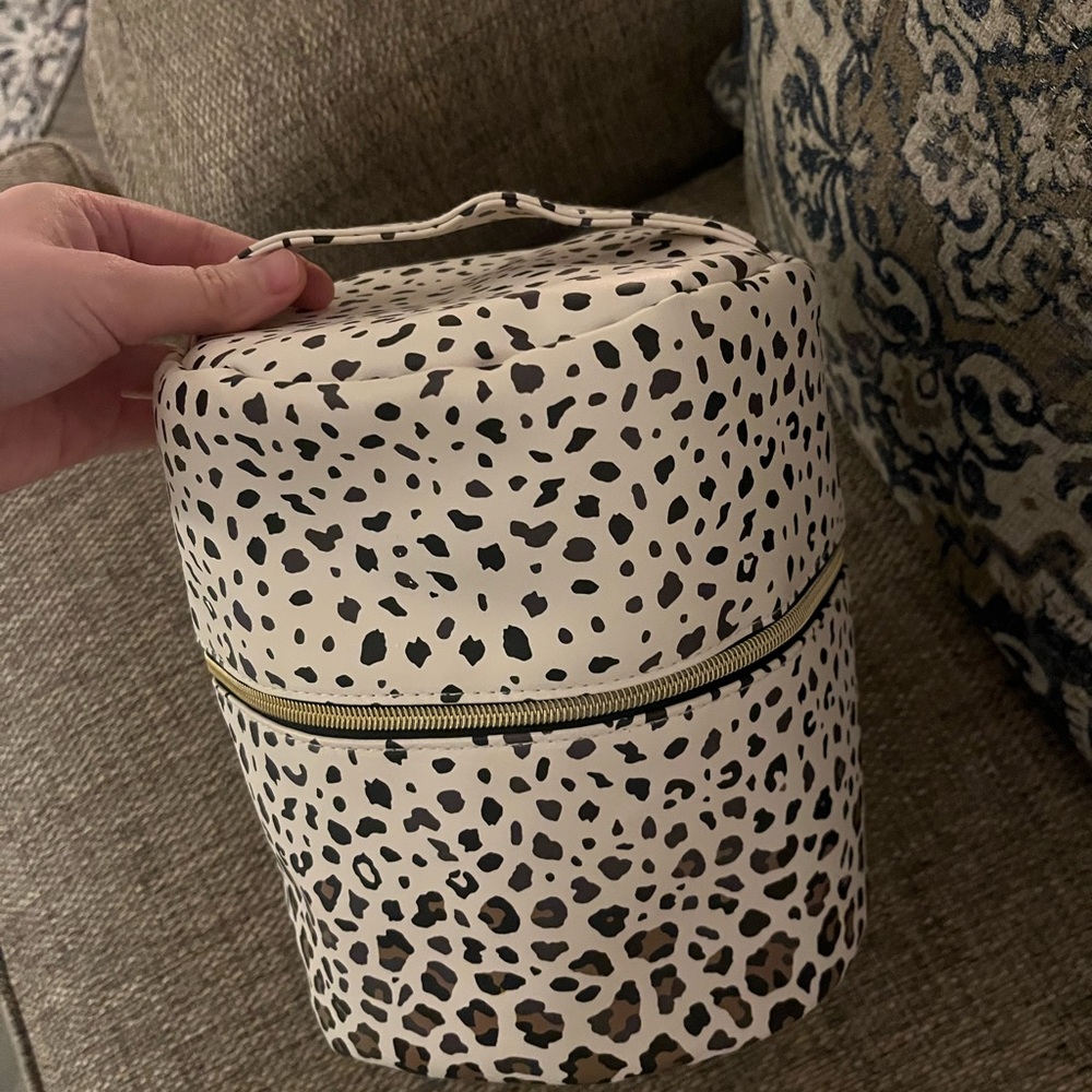 Young Living Black and White Patterned Bag